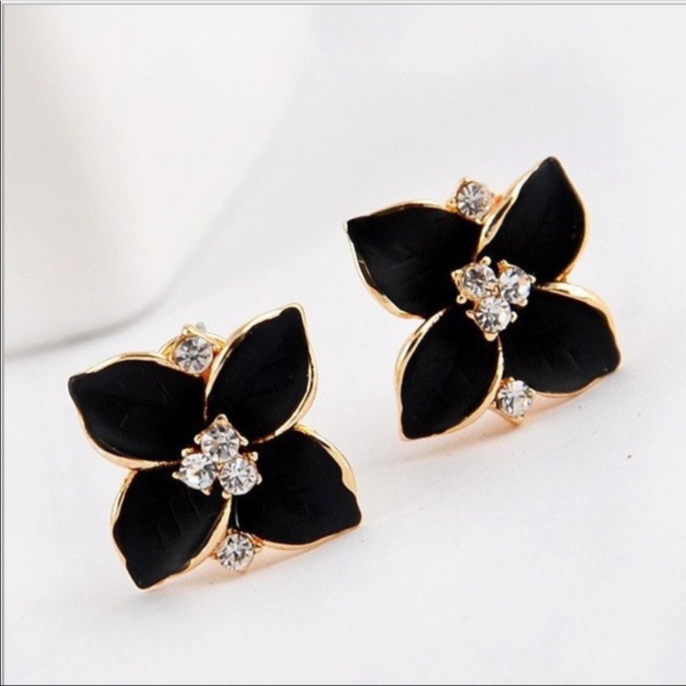 🔥Clover Flower Earrings 🔥